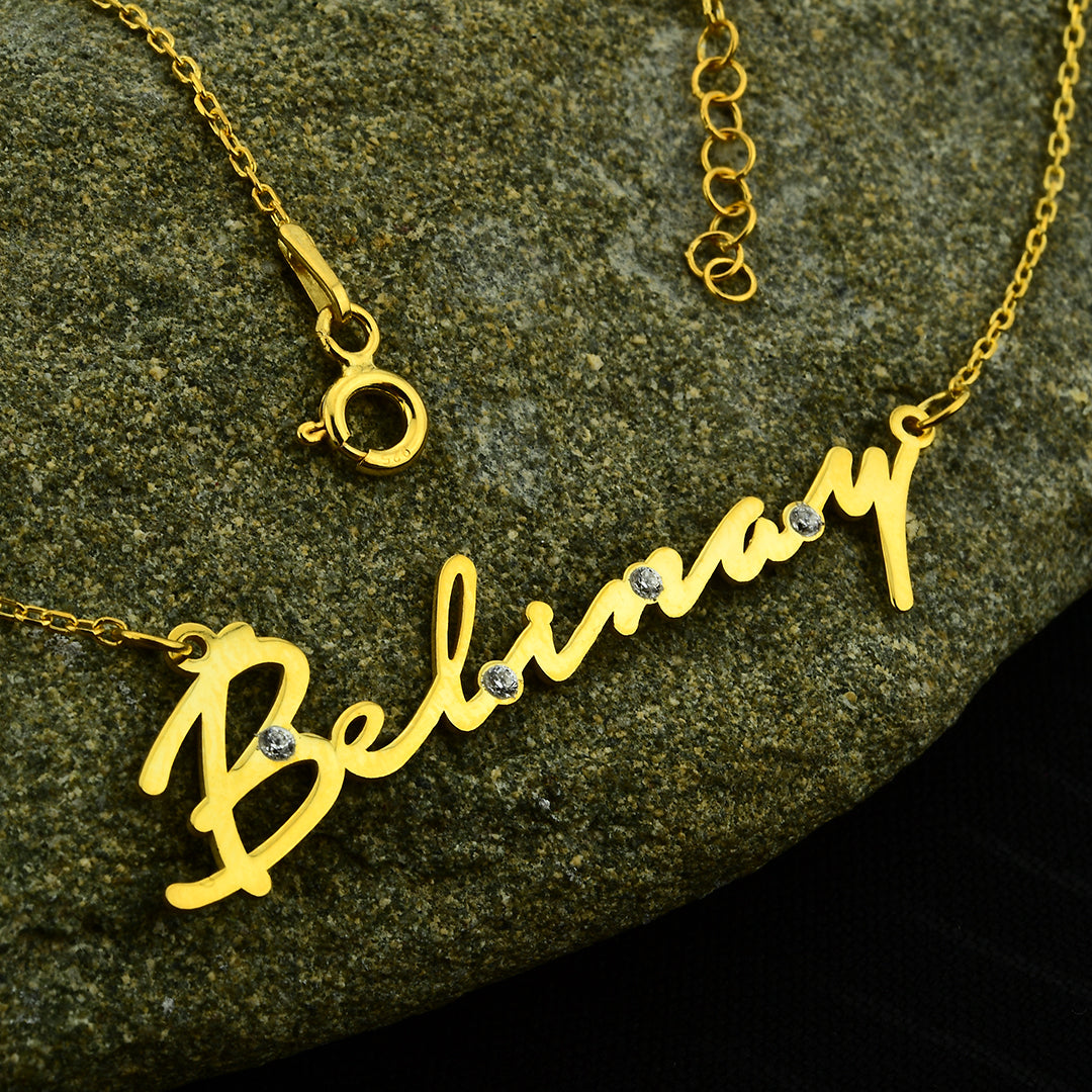 Taşlı İmza Modern Kolye