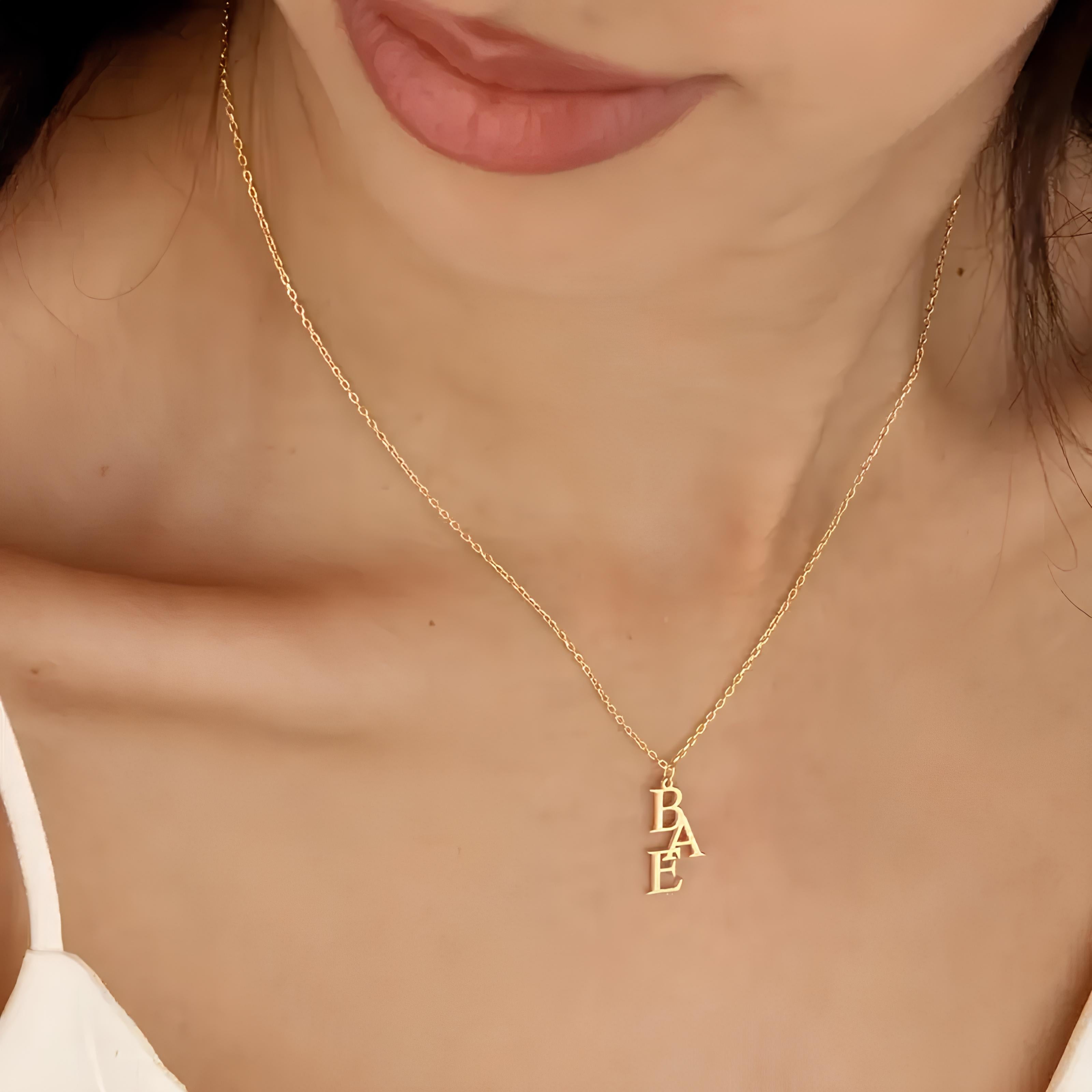 Blok Tip Harf Kolye - 925 GÜMÜŞ