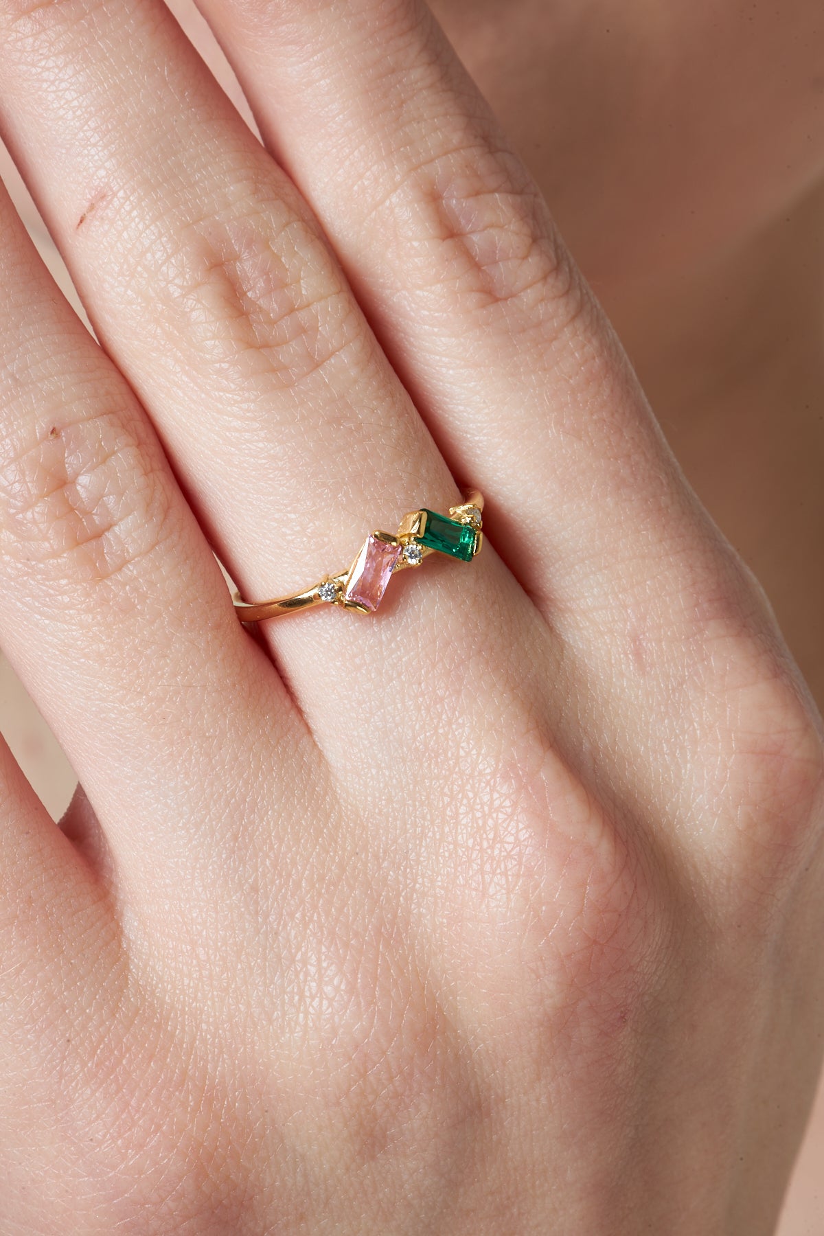 Renkli Taşlı Baget Yüzük - 925 GÜMÜŞ