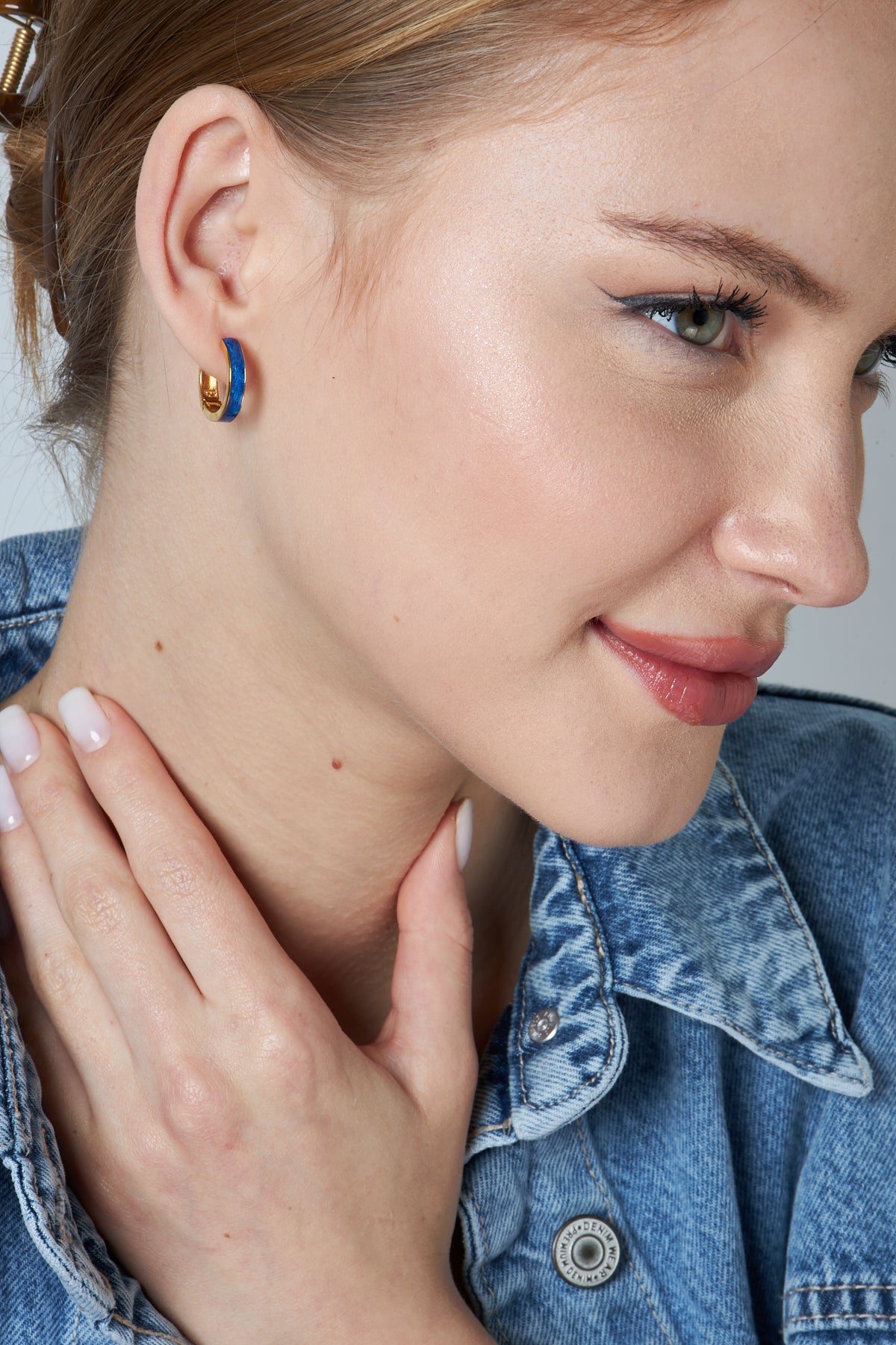 Çemberli Lacivert Halka Küpe - 925 GÜMÜŞ