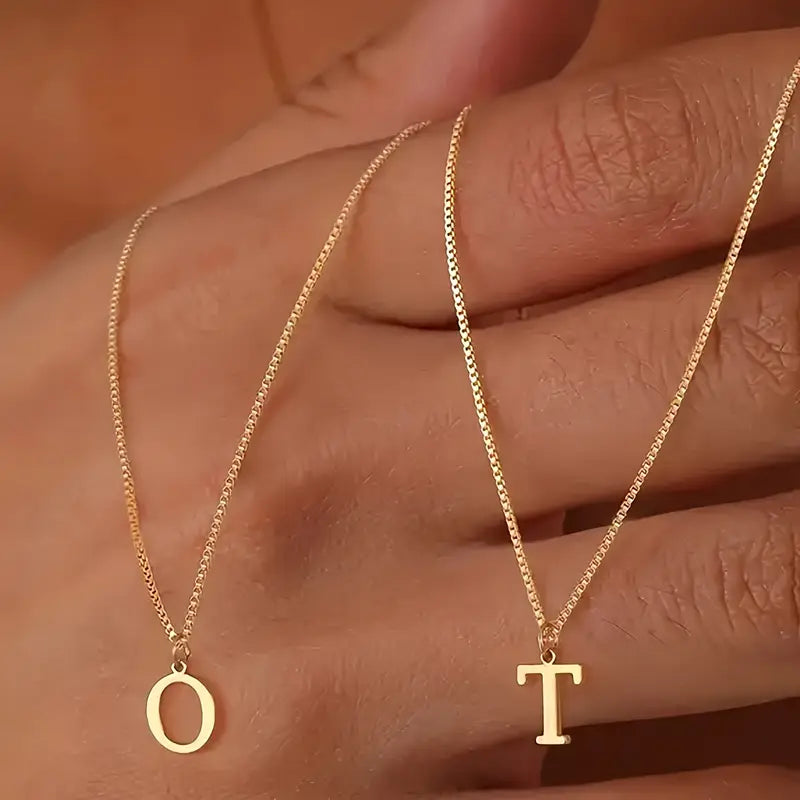 Tek Harfli Minimal Kolye - 925 Gümüş