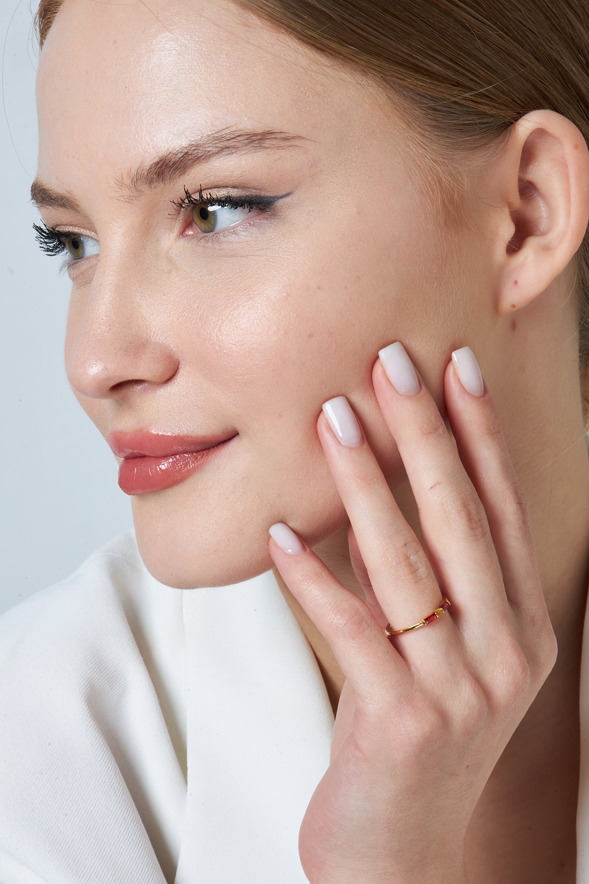 Kırmızı Taşlı Baget Yüzük - 925 GÜMÜŞ