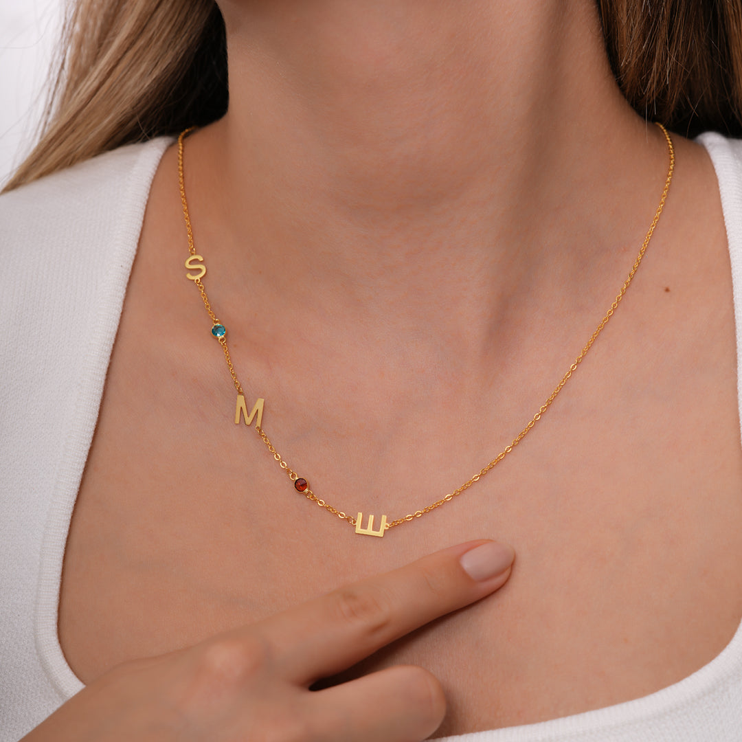 3 Harfli Doğum Taşı Kolye
