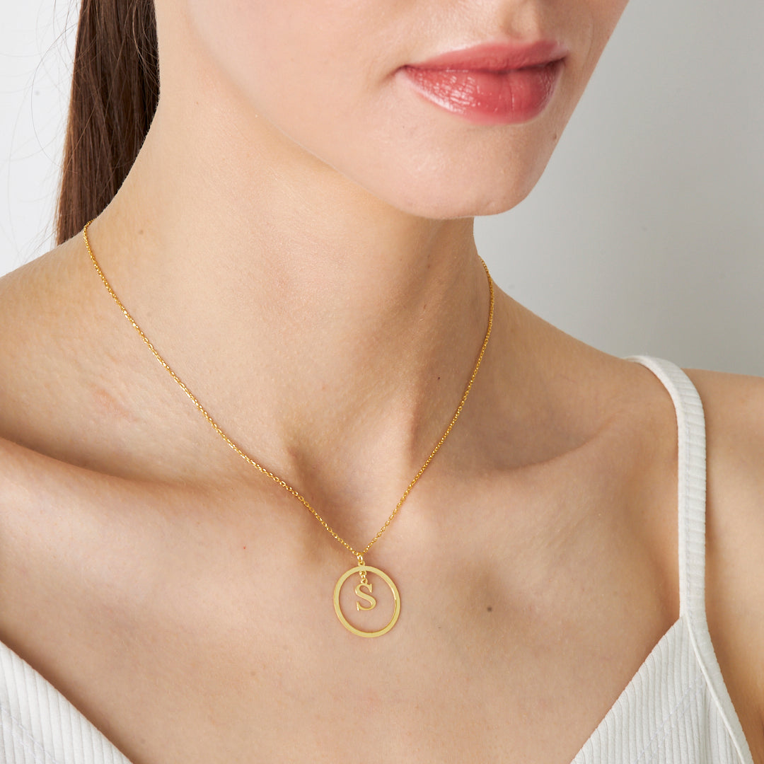 Yuvarlak Asılı Harf Kolye - 925 GÜMÜŞ