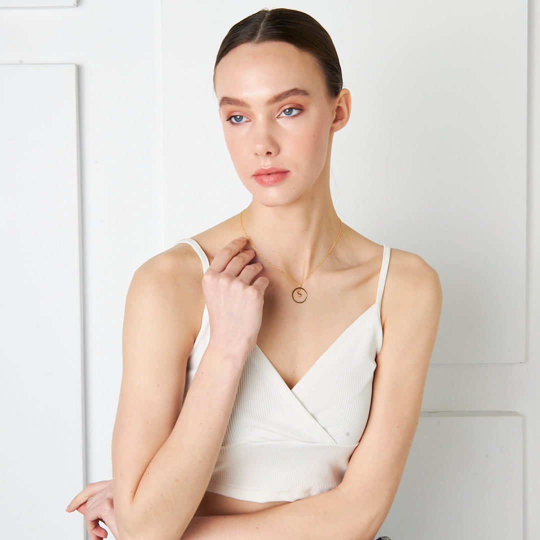 Yuvarlak Asılı Harf Kolye - 925 GÜMÜŞ