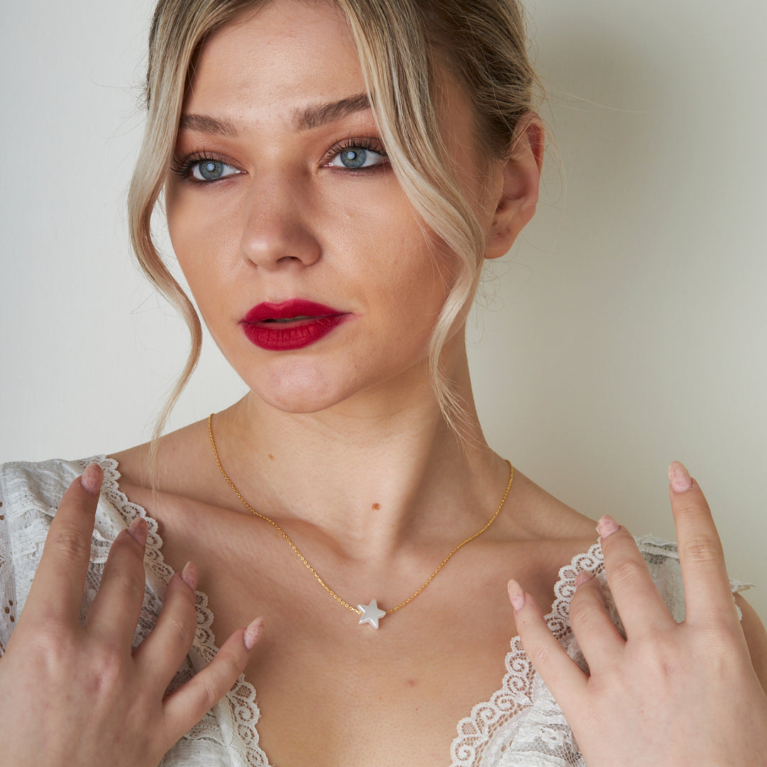 Moda Yıldız Kolye - 925 GÜMÜŞ