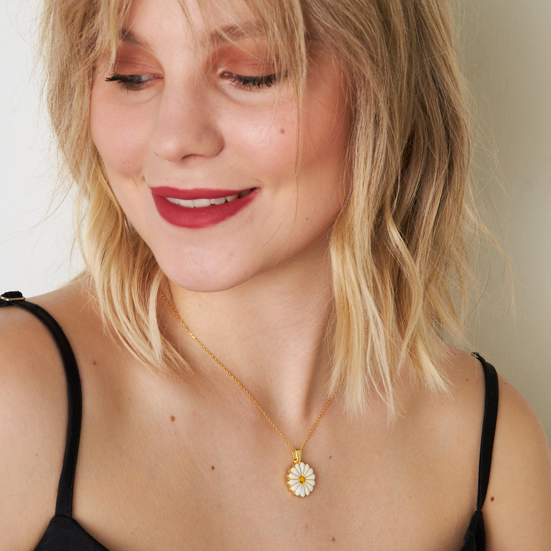 İsimli Papatya Kolye - 925 GÜMÜŞ