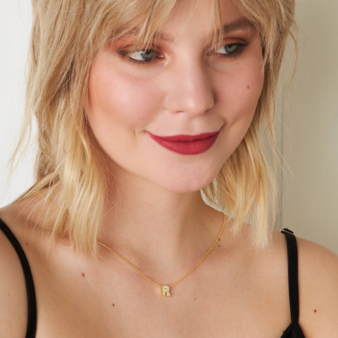 Harfli Minimal Harfli Taşlı Kolye - 925 GÜMÜŞ