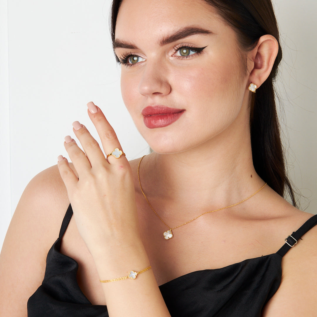 Beyaz Taşlı Yonca Yaprağı Seti - 925 GÜMÜŞ