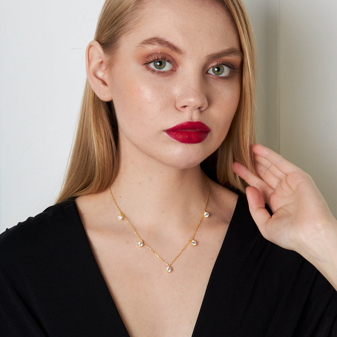 Tek Taş Tasarımlı Kolye - 925 GÜMÜŞ