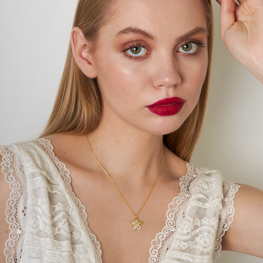 Lotus Çiçeği Kolye - 925 GÜMÜŞ