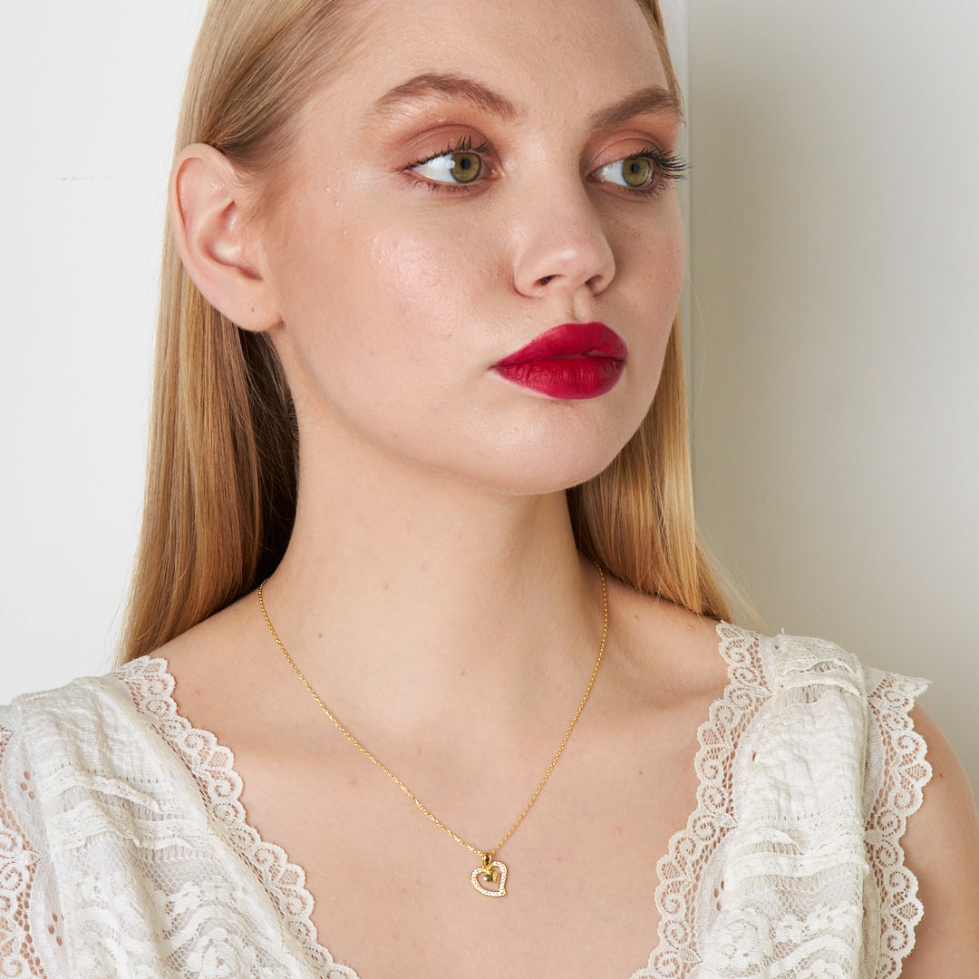 Sevgi Dolu Kalp Kolye - 925 GÜMÜŞ