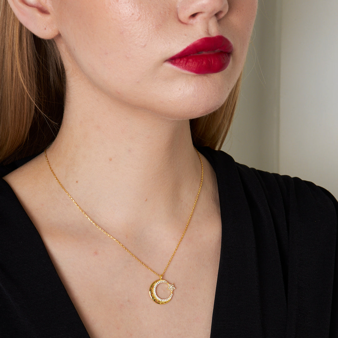 Desenli Yıldız Kolye - 925 GÜMÜŞ