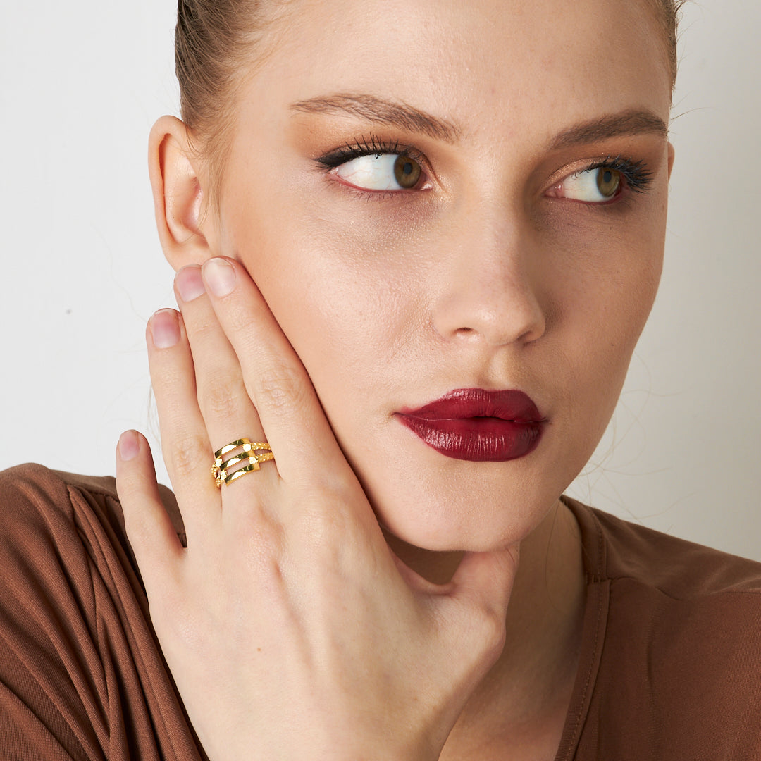 Kenarları Desenli Üç Sıralı Nervürlü Yüzük - 925 GÜMÜŞ