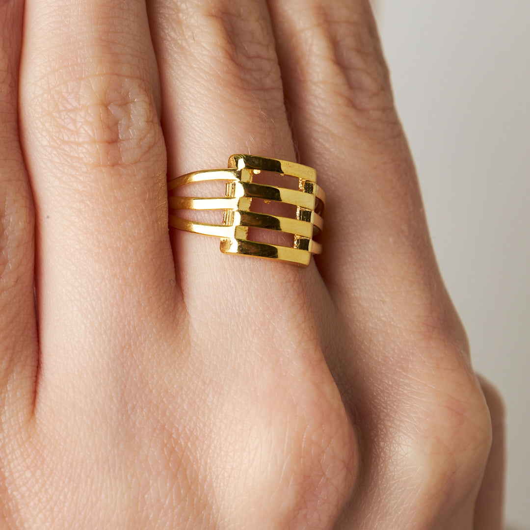 Pürüzsüz Nervürlü Yüzük - 925 GÜMÜŞ