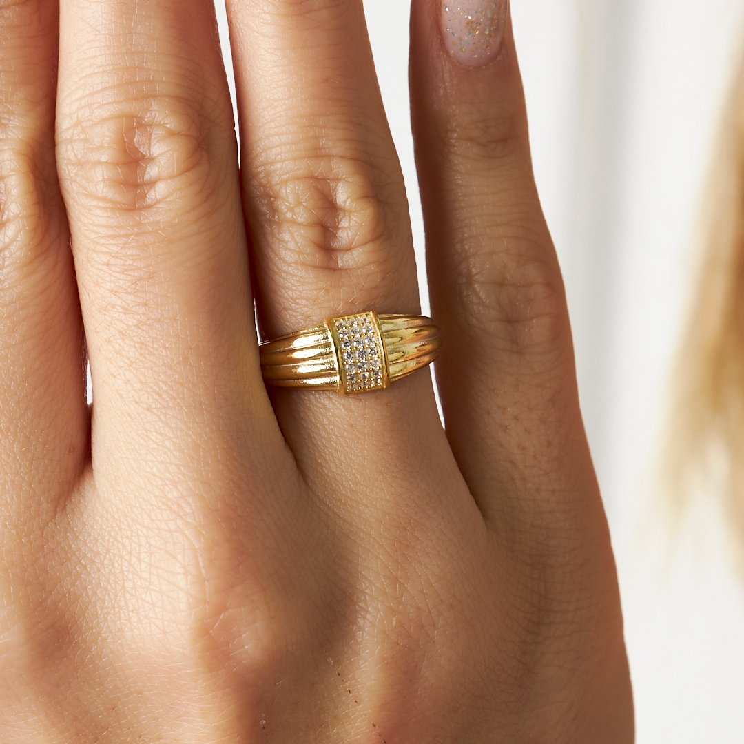 Söğüt Modeli Taşlı Yüzük - 925 GÜMÜŞ