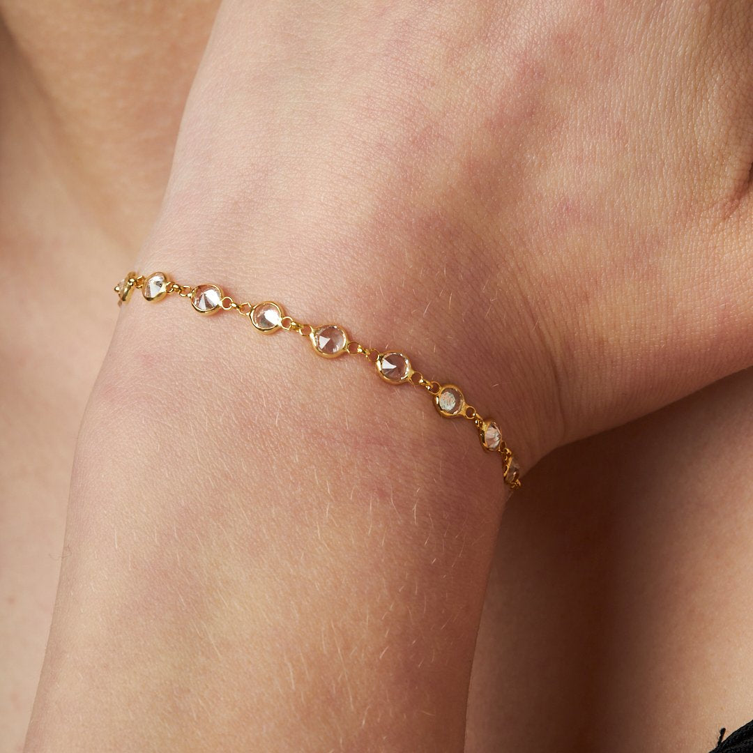 Sıra Taşlı Bileklik - 925 GÜMÜŞ