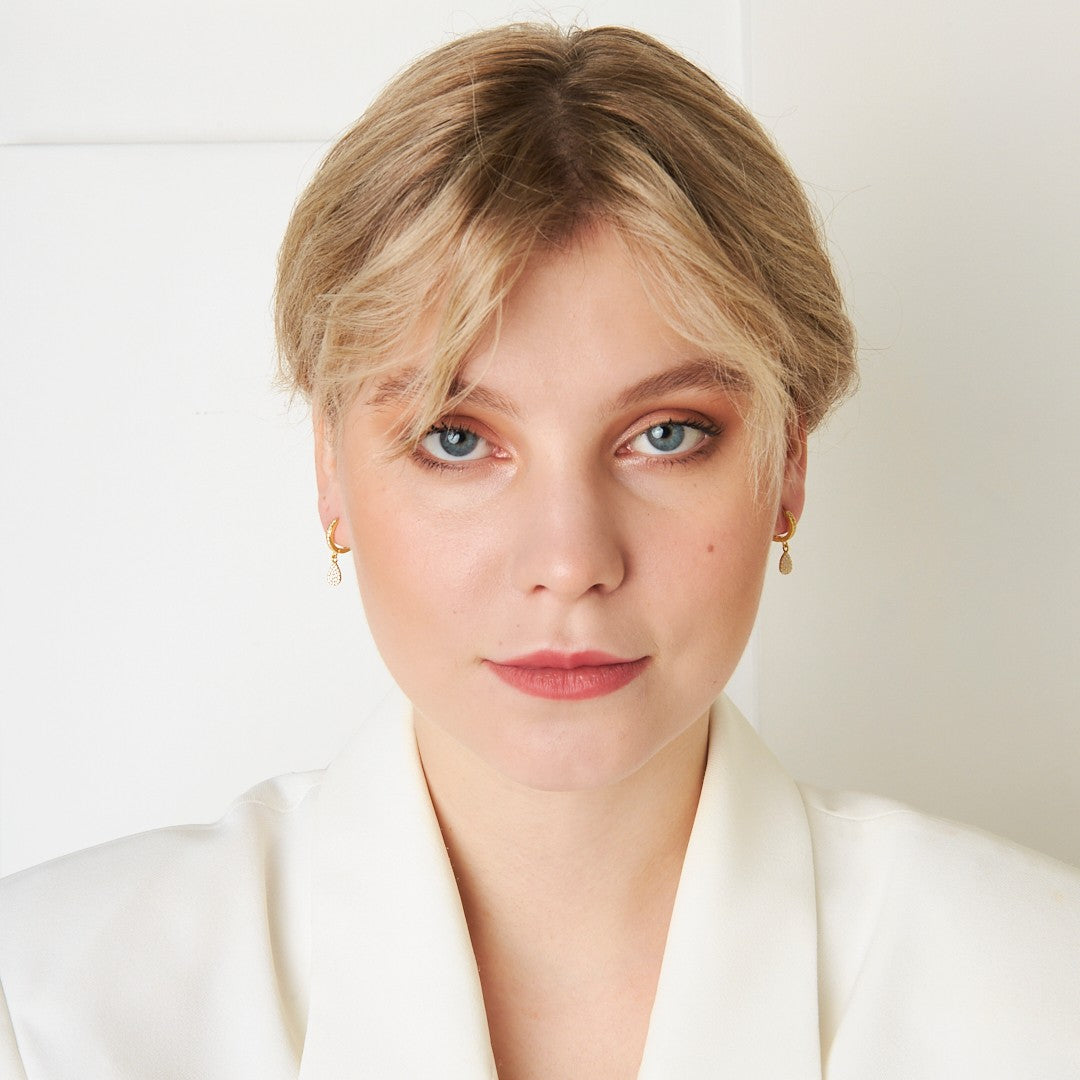 Taşlı Sallantılı Su Damlası Küpe - 925 GÜMÜŞ