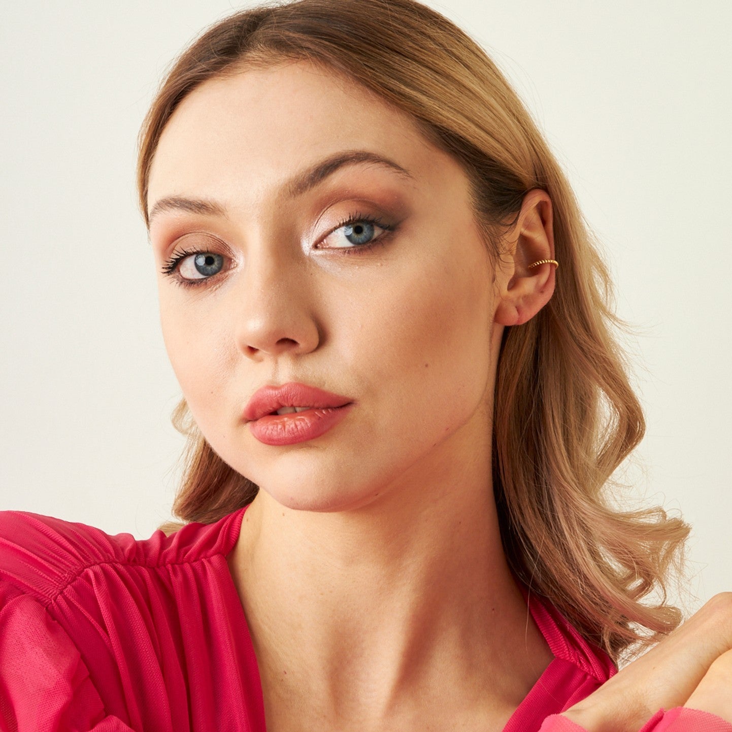 Bükülmüş Kıkırdak Küpeler - 925 GÜMÜŞ