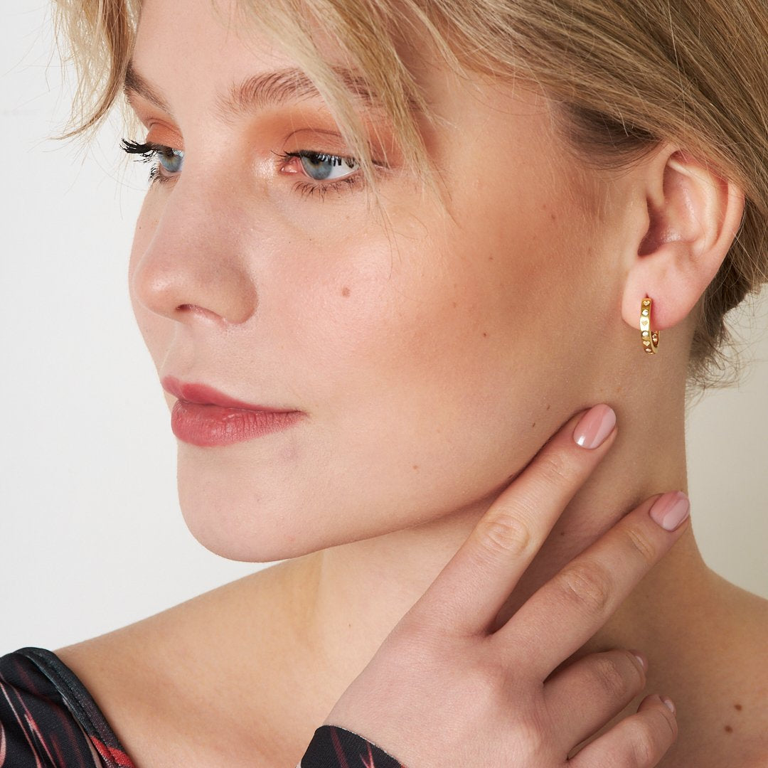 Kalp Desenli Küpe - 925 GÜMÜŞ