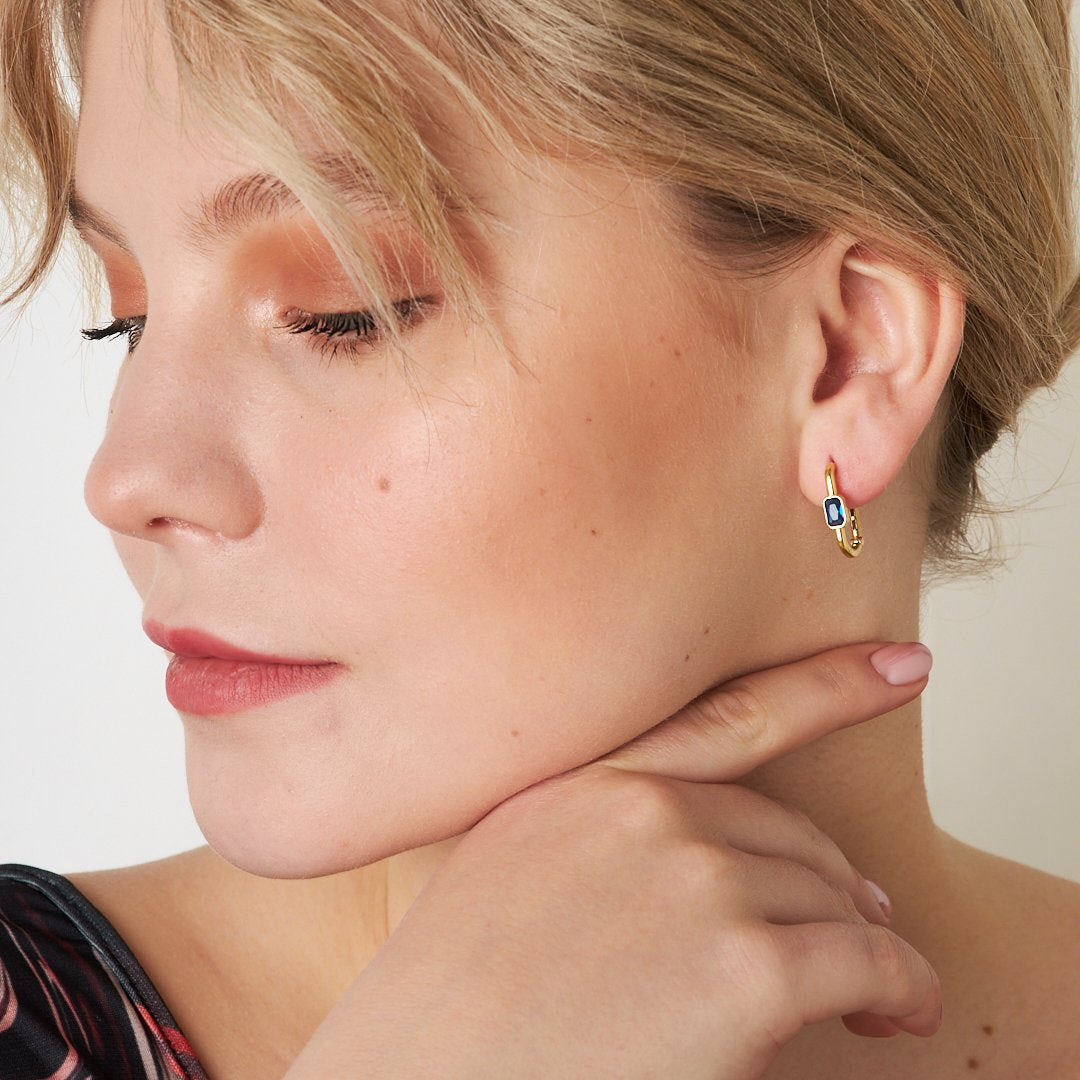 Göztaşı Kancalı Model Küpe - 925 GÜMÜŞ