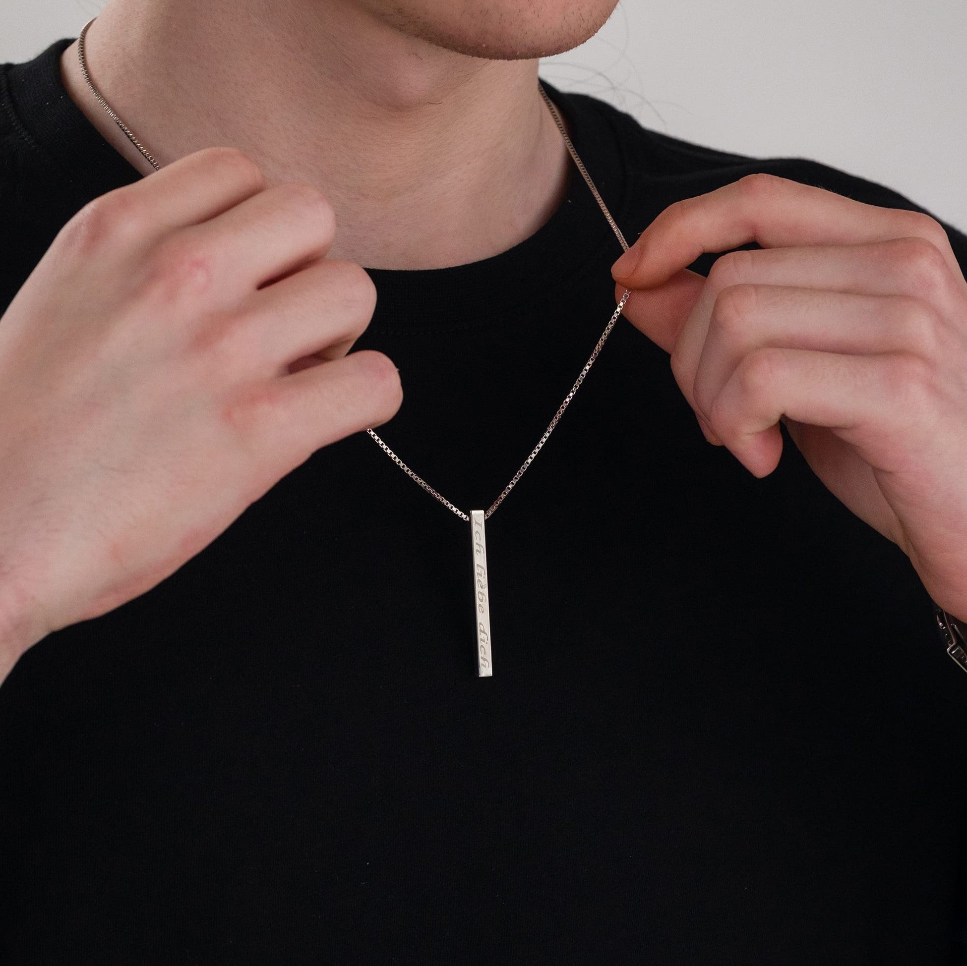 İsim yazılı dikdörtgen çubuk kolye - 925 GÜMÜŞ