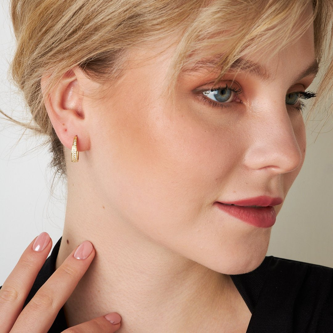 İki Sıra Taşlı Halka Küpe - 925 GÜMÜŞ