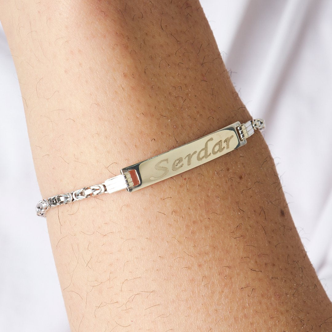 Kral Zincirli Plaka İsimli Bileklik - 925 GÜMÜŞ