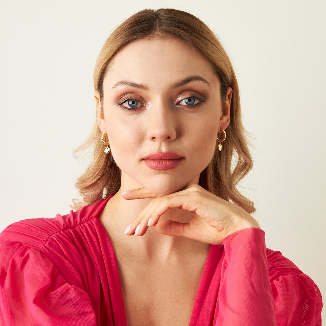 Bükülmüş Kalp Küpe - 925 GÜMÜŞ