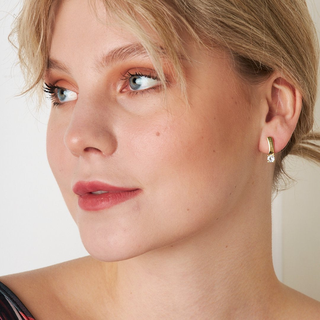 Taşlı Günlük Küpe - 925 GÜMÜŞ