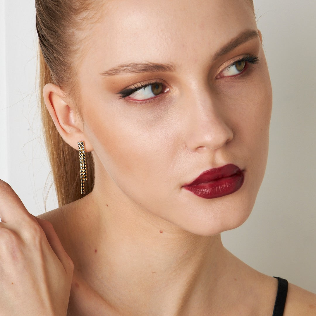 Siyah Taşlı Su Yolu Küpesi - 925 GÜMÜŞ