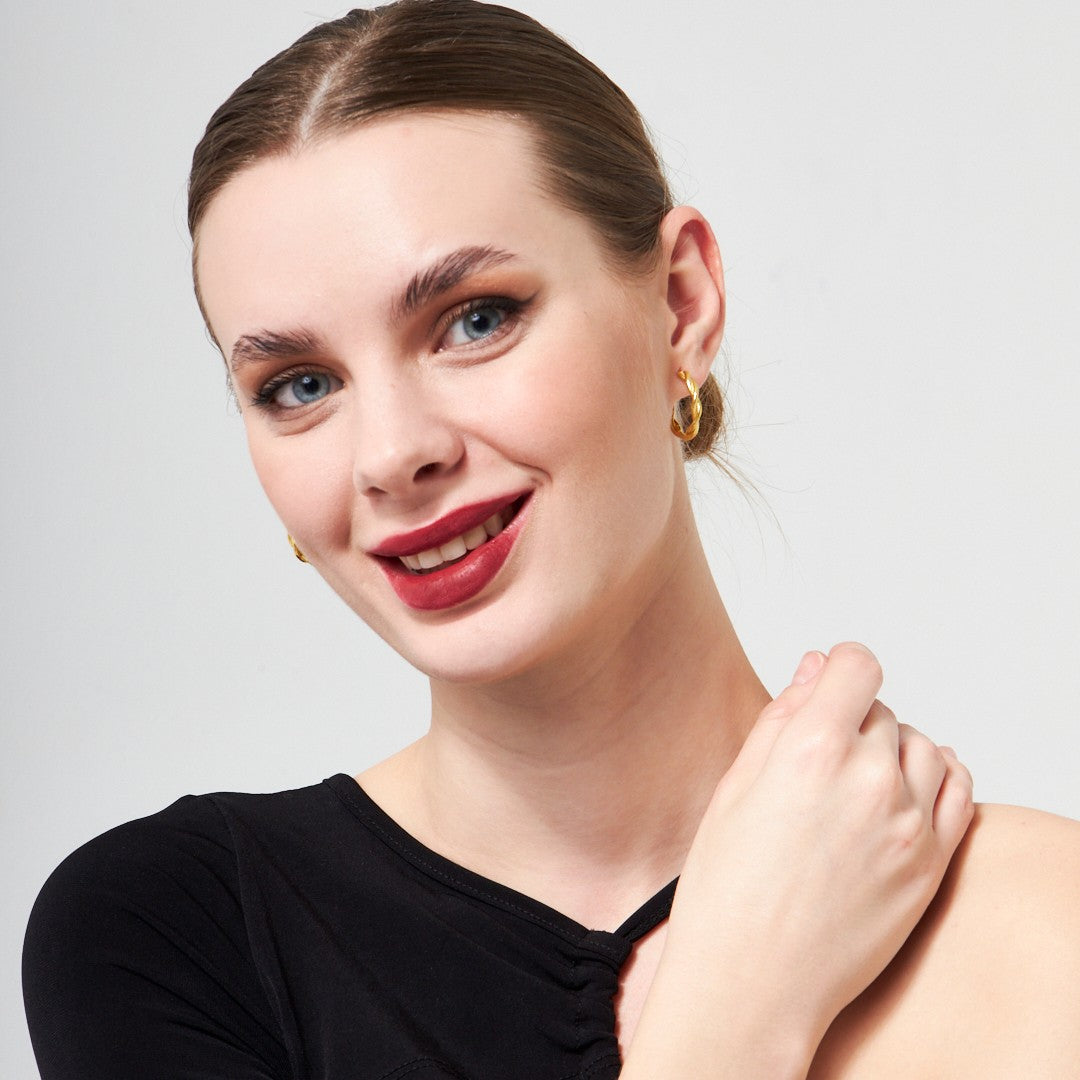 İnce Büküm Küpeler - 925 GÜMÜŞ