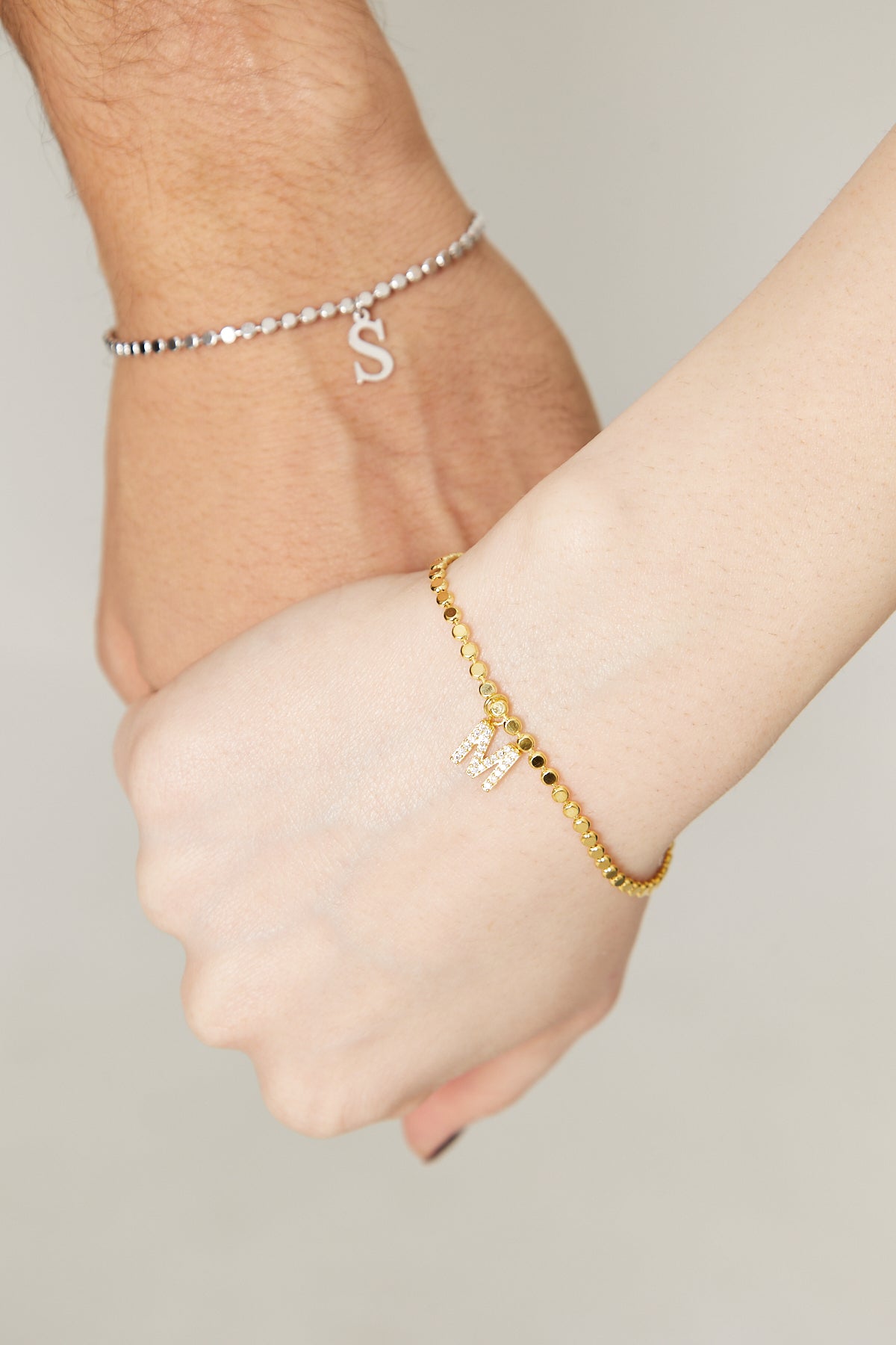 Harfli Top Zincirli Çift Bileklik - 925 GÜMÜŞ