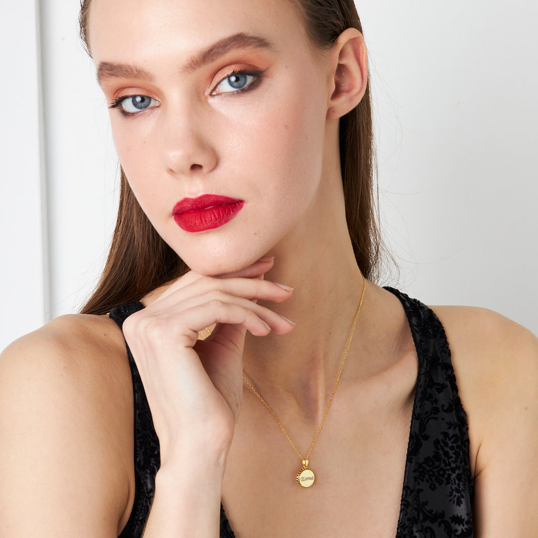 Güneş Modeli İsimli Kolye - 925 GÜMÜŞ