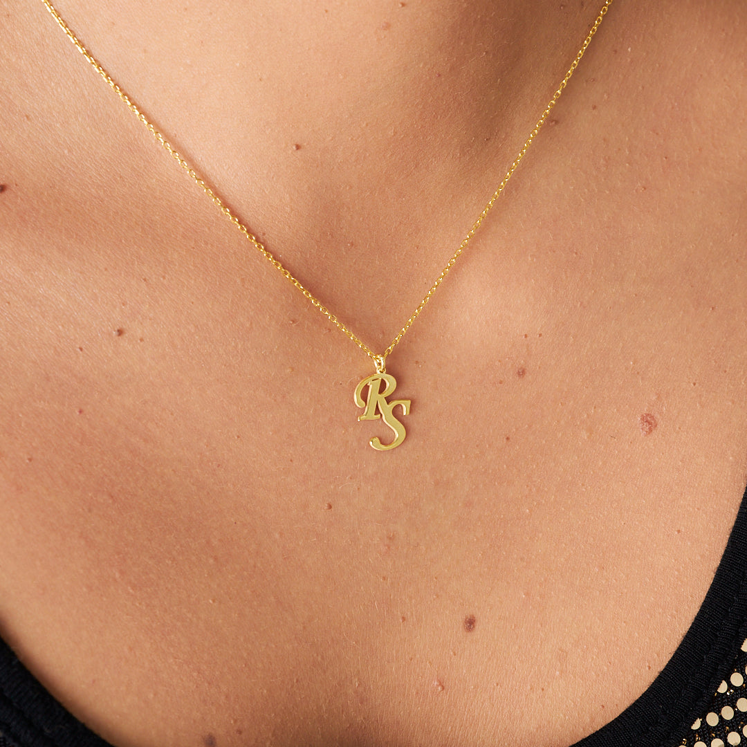 Çapraz Harfli Kolye - 925 GÜMÜŞ