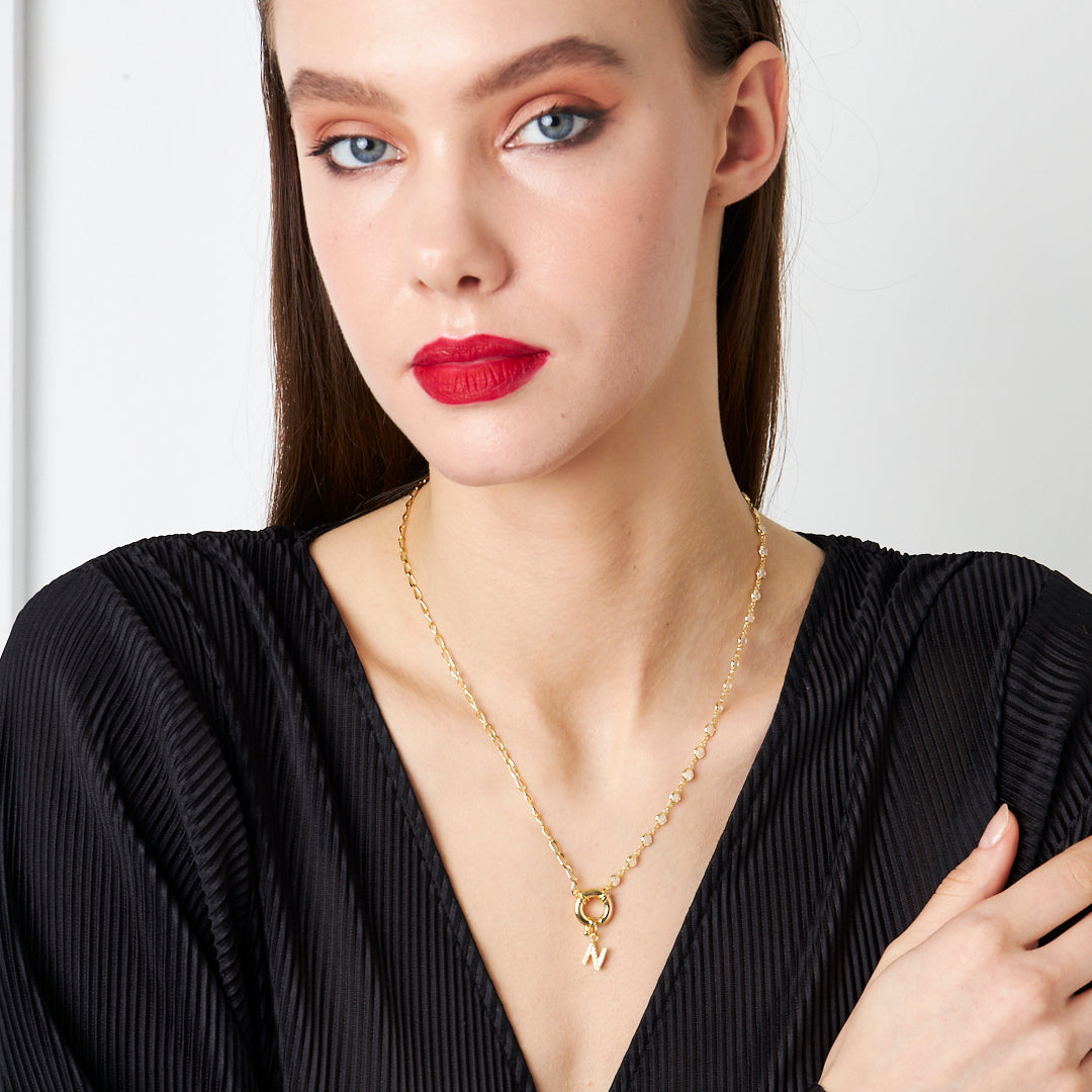 Sıra Taşlı Gemici Kilitli Harfli Kolye - 925 GÜMÜŞ