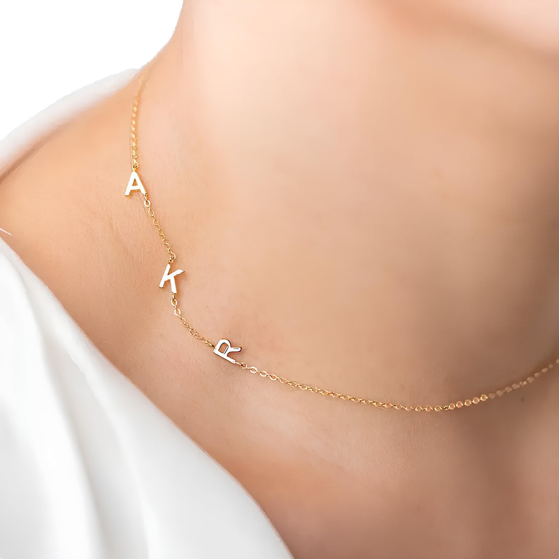 Minimal Harf Dizilimli Kolye - 925 GÜMÜŞ