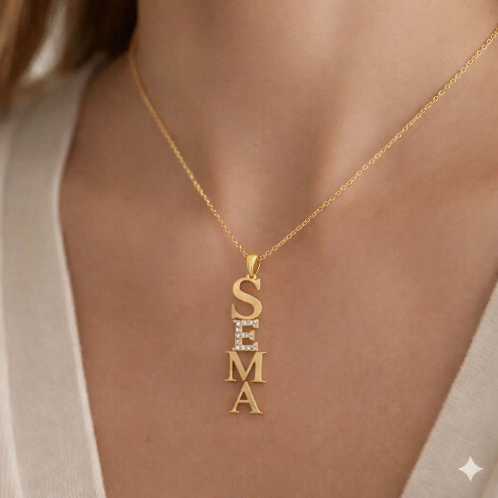 İsim Charm Kolye 💖 Sepette %15 İndirim + Ücretsiz Kargo