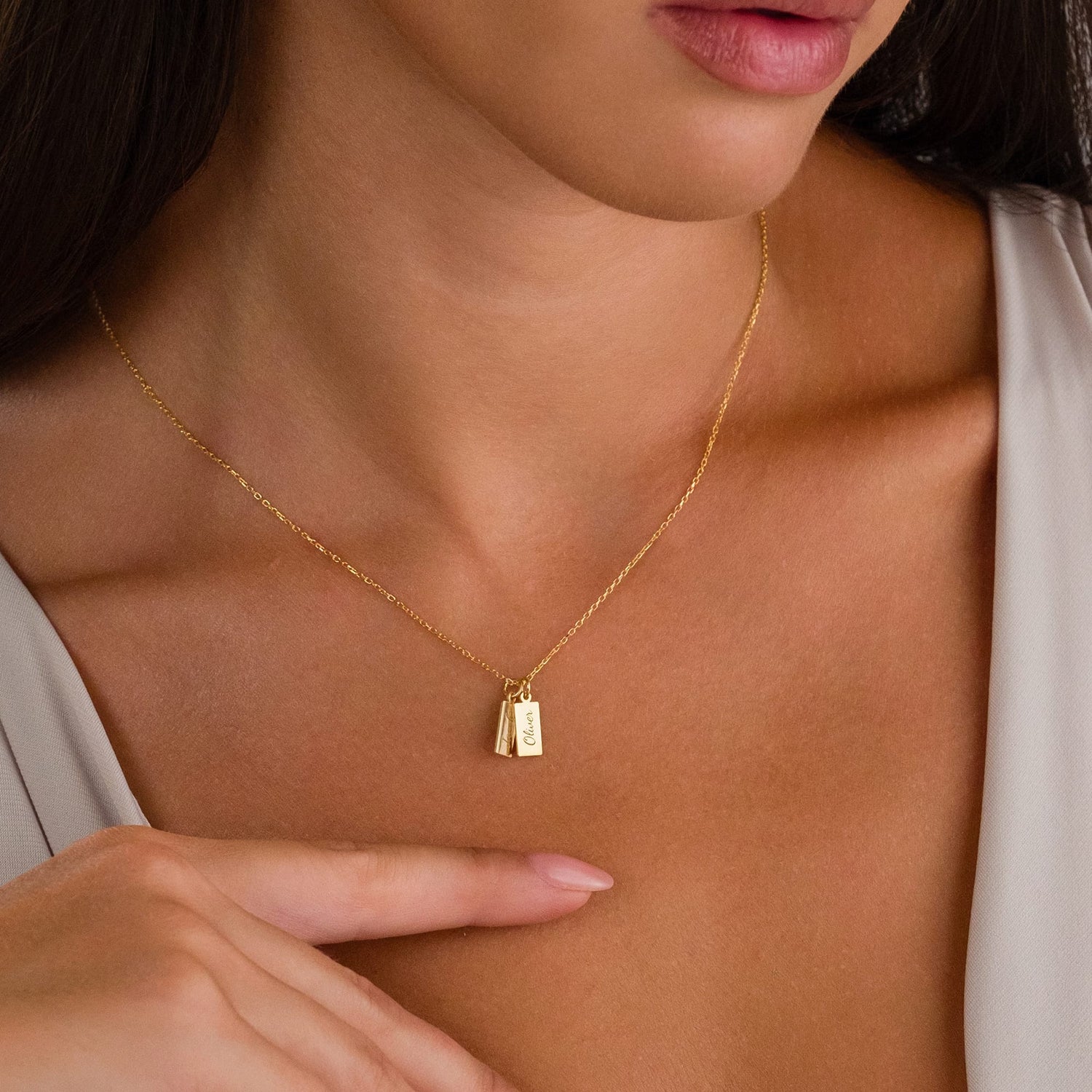 İsimli Dikdörtgen Plaka Kolye - 925 GÜMÜŞ