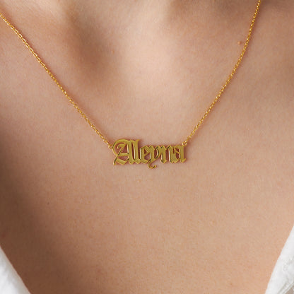 Gotik İsimli Yatay Kolye - 925 GÜMÜŞ