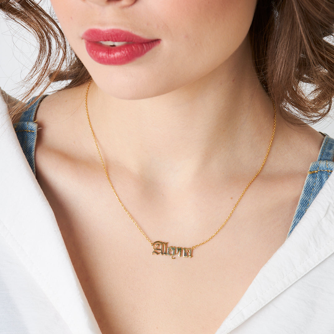 Gotik İsimli Yatay Kolye - 925 GÜMÜŞ