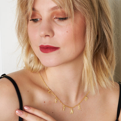 Harfli Yarım Taş Kolye İsimli Kolye Modeli 2 - 925 GÜMÜŞ