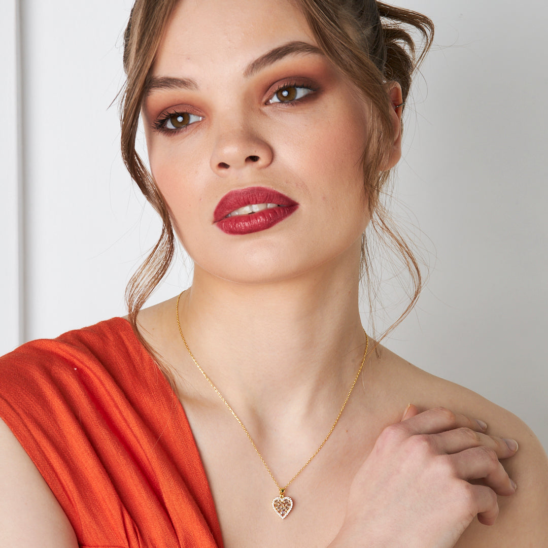 Parıltılı Baget Taşlı Kalp Kolye - 925 GÜMÜŞ