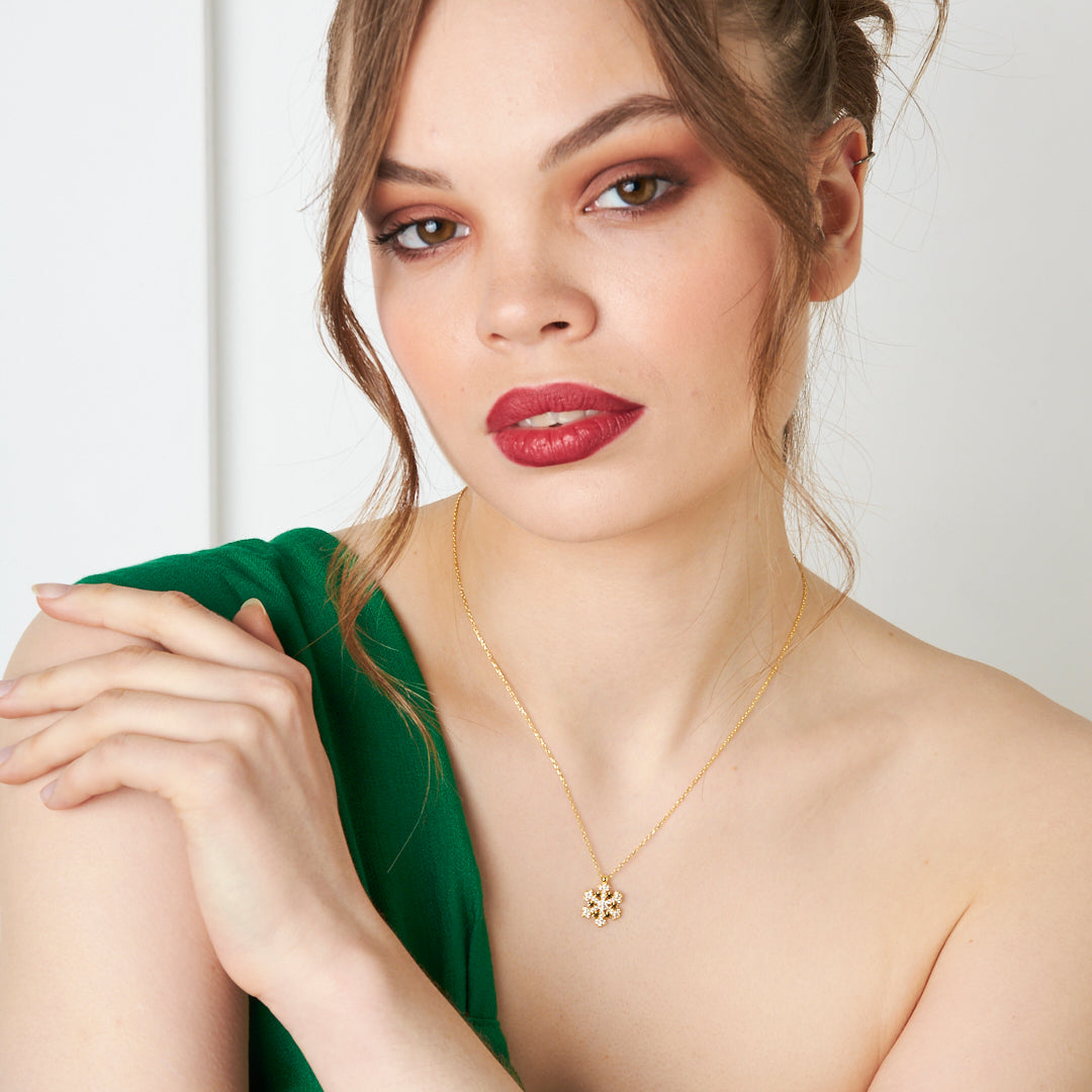 Işıltılı Kar Tanesi Kolye - 925 GÜMÜŞ