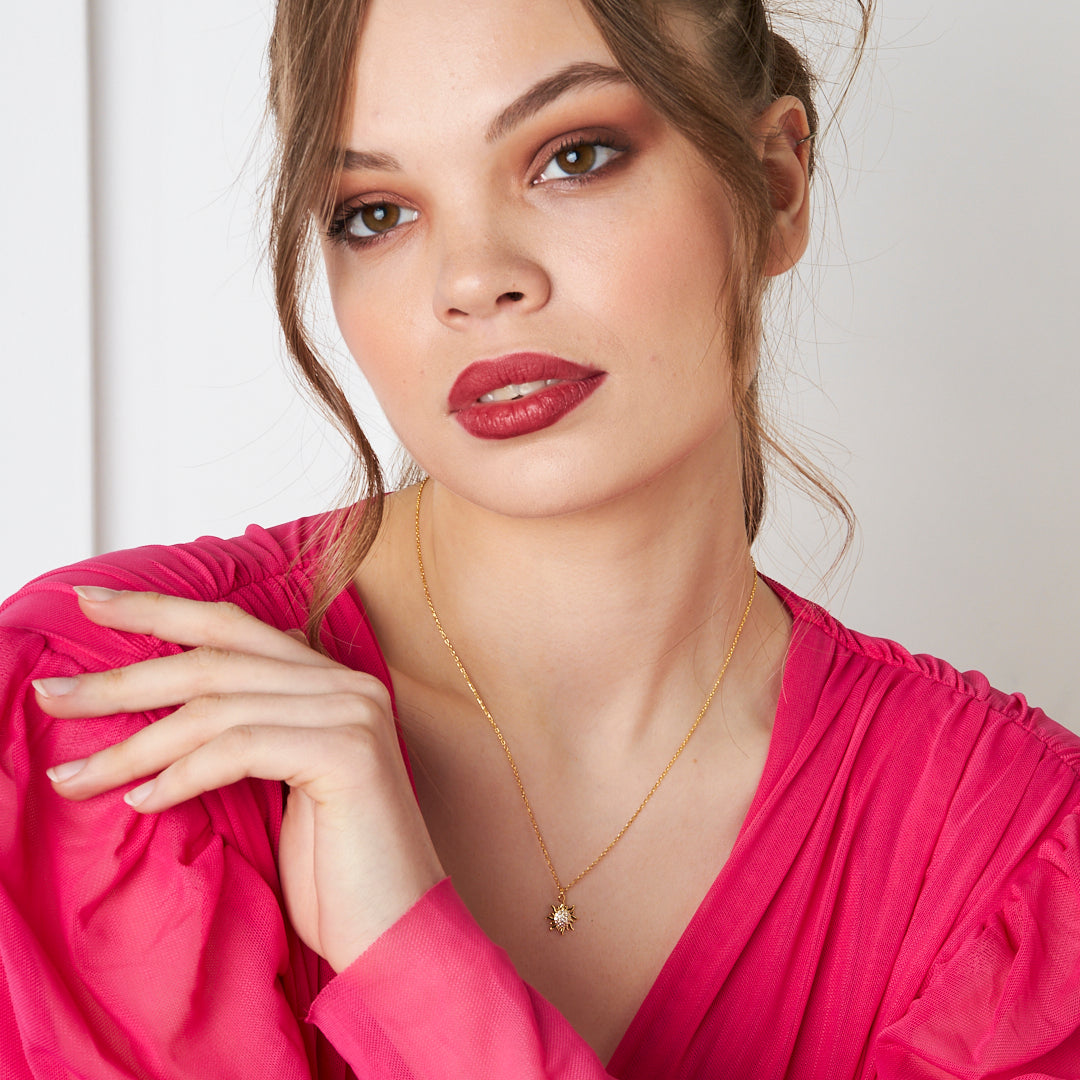 Taşlı Güneş Kolyesi - 925 GÜMÜŞ