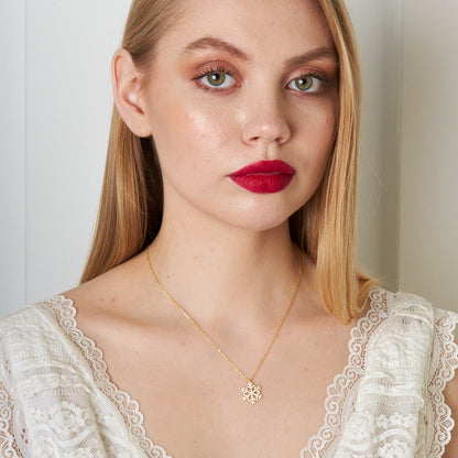 Klasik Kar Tanesi Kolye - 925 GÜMÜŞ