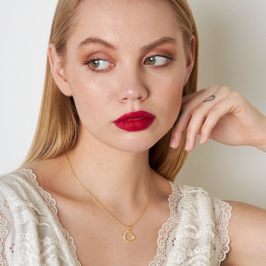 Klasik Yıldız Kolye - 925 GÜMÜŞ