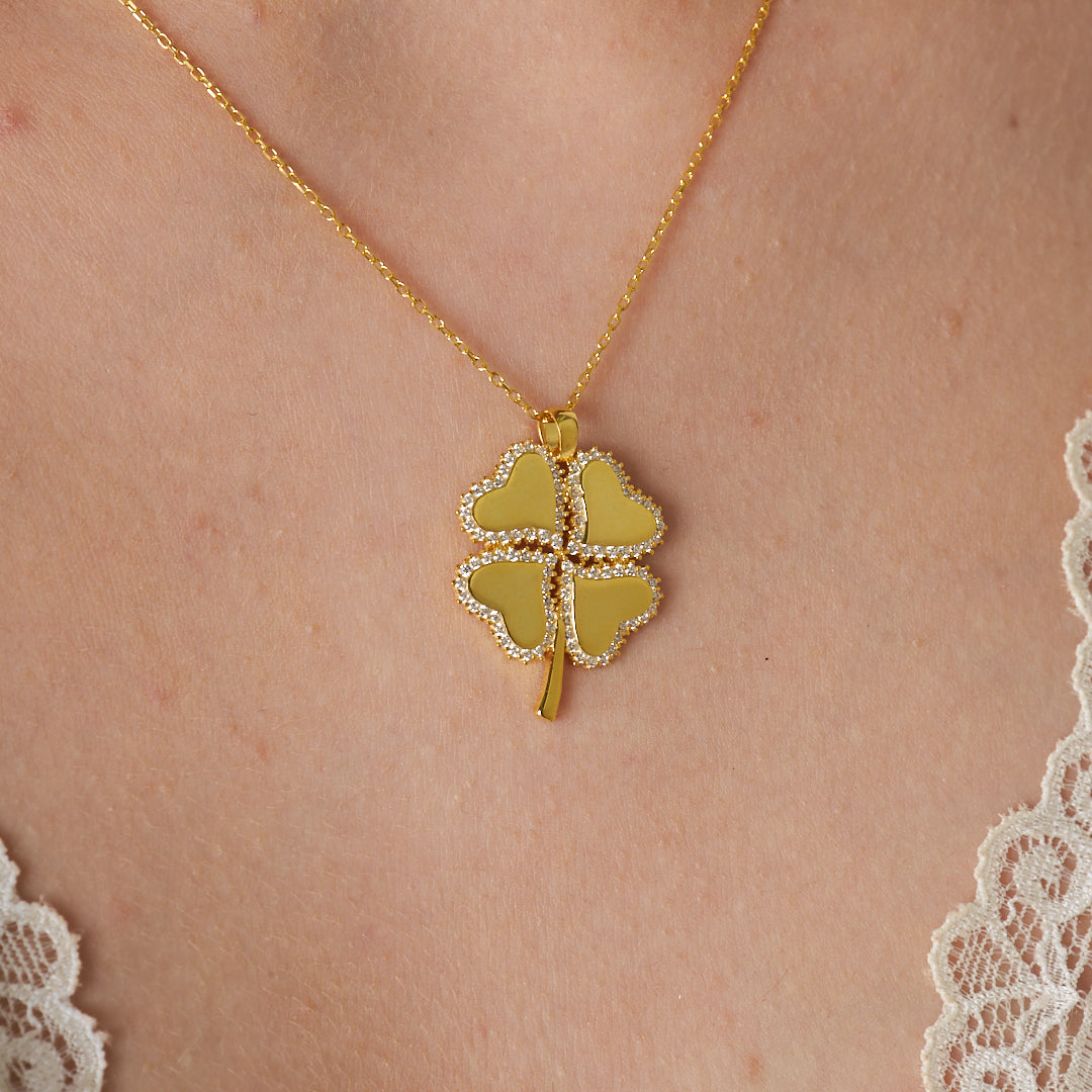 Kalpli Yonca Kolye - 925 GÜMÜŞ