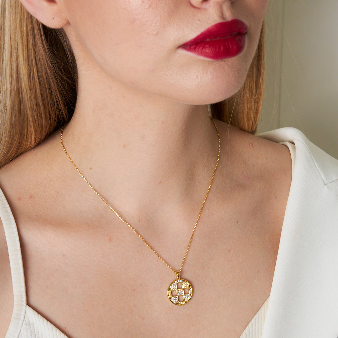 İçi Kare Model Kolye - 925 GÜMÜŞ