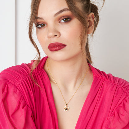 Çiçek Görünümlü Kolye - 925 GÜMÜŞ